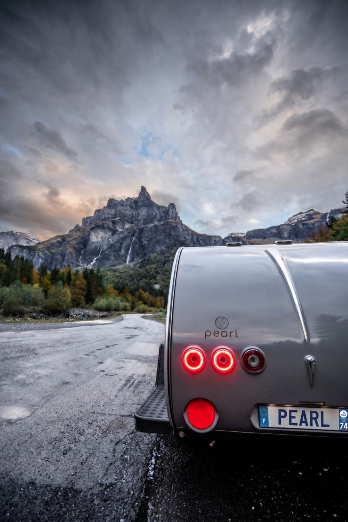 pearl-experience-location-caravane-teardrop-annecy